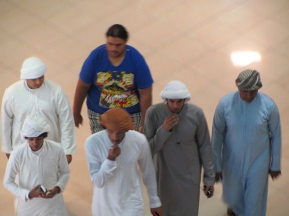 Frauen suchen männer in abu dhabi