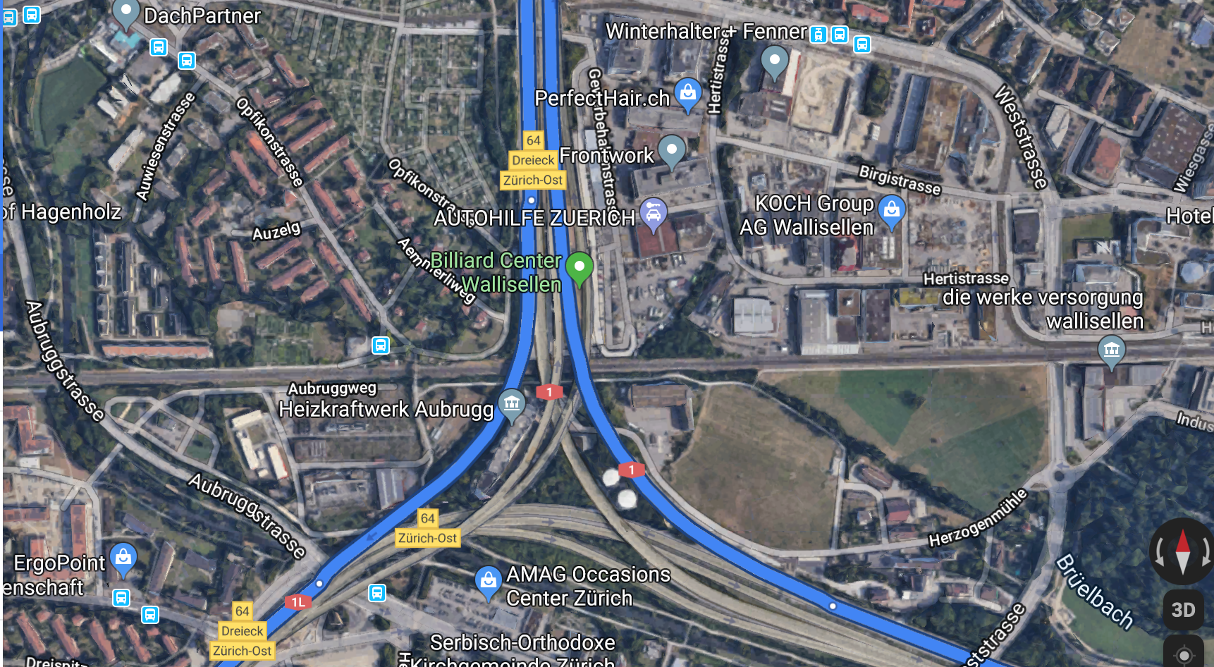 Einfahrschneise für Millionen Autofahrer mitten in Zürich: Der 1L Autobahnzubringer Ost von rechts unten kommend, wo seit Jahren gebaut wird. Google erkennt das aber nicht und leitet nach oben rechts Richtung Flughafen komplett falsch. Links unten geht es aber auf der 1L weiter in die City. Das von Google Maps sehr früh im Navi diktierte "Reihen Sie sich jetzt rechts ein" ist also komplett falsch. Wer in der Falle sitzt, kommt dann nicht mehr nach links und muss eine große Schleife drehen.