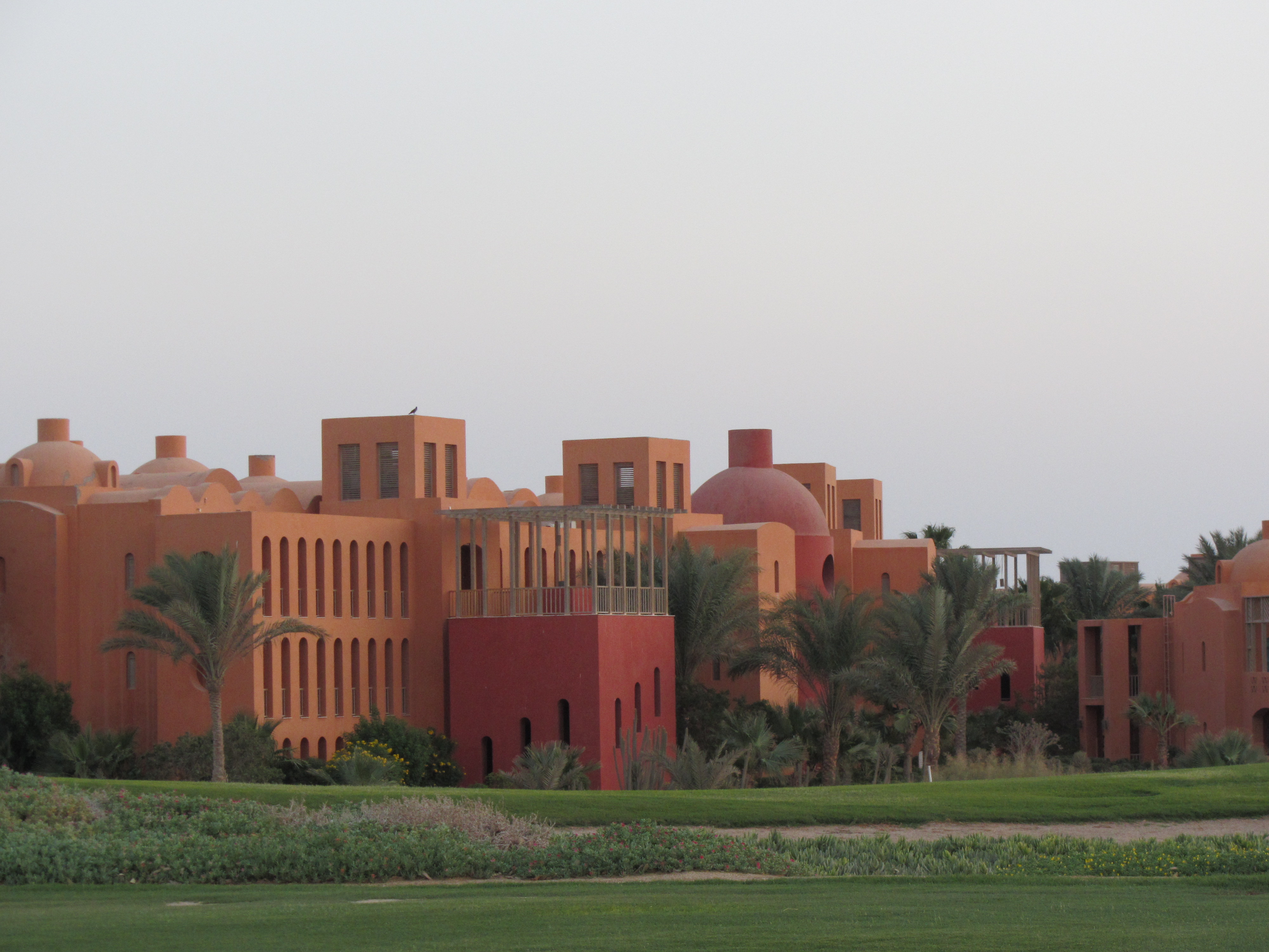 Golfspielen in arabischen Ländern ist beliebt. Hier ein Golfplatz in El Gouna am Steigenberger Hotel in Ägypten.