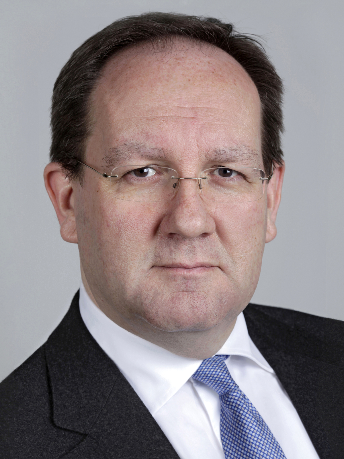 Exekutivdirektor Versicherungsaufsicht, Felix Hufeld, glaubt nicht, dass alle Versicherer die Anforderungen an die Eigenkapitalquote nach Solvency II erfüllen können.