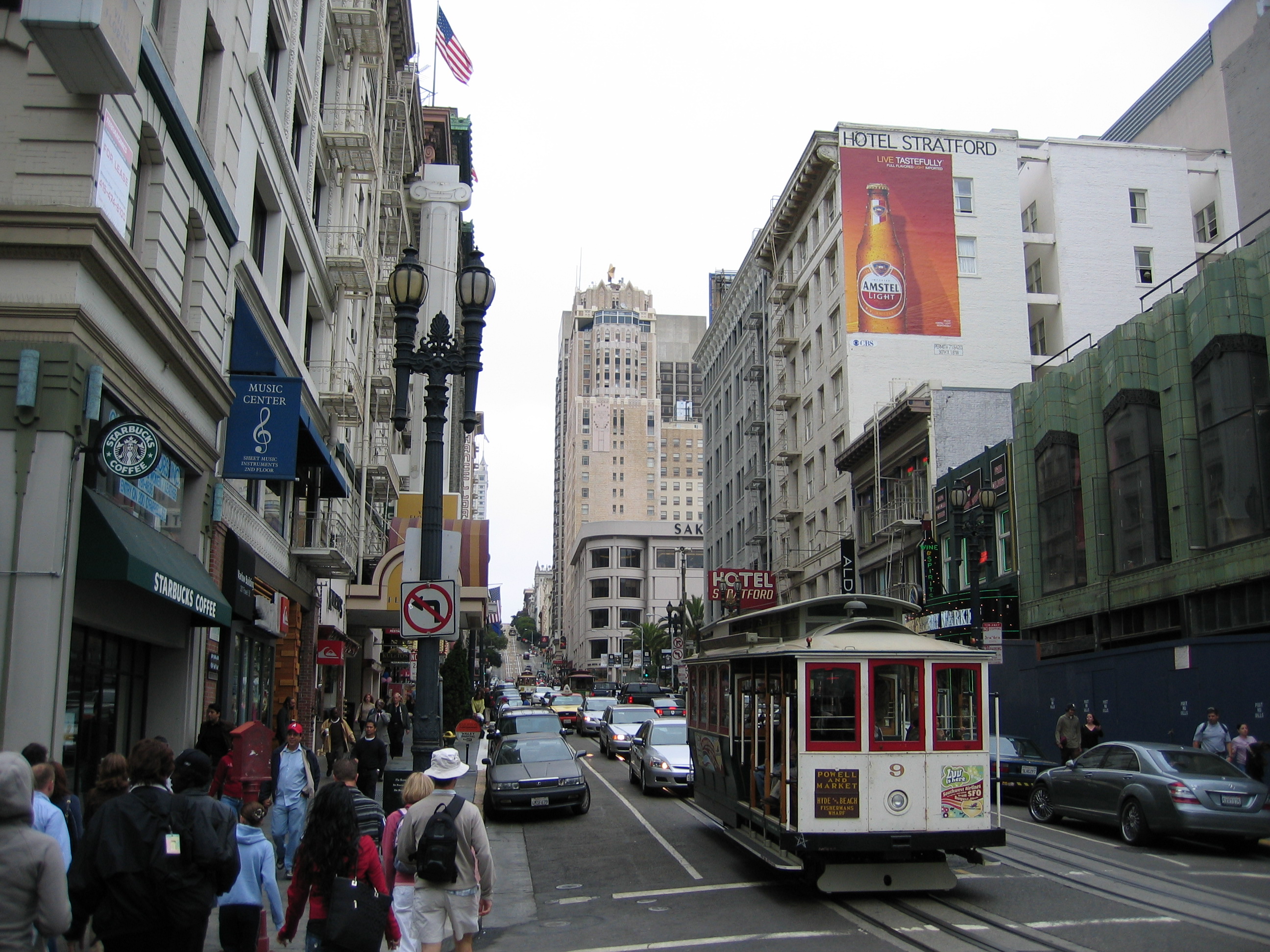 San Francisco: Viele Google-Mitarbeiter leben hier und lassen sich täglich von Google-Bussen zum Arbeitsplatz bringen.