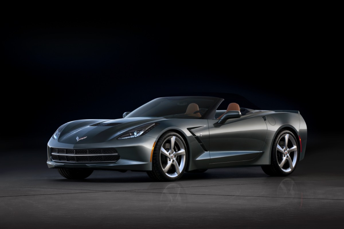 Die neue Corvette bietet eine Technik, die bei Einsatz ohne Wissen des Fahrers oder Beifahrers wahrscheinlich illegal ist und Strafverfahren nach sich ziehen können.