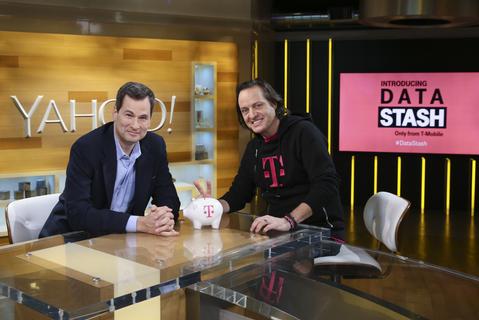 T-Mobile CEO John Legere im Gespräch mit Yahoo! Tech-Moderator David Pogue über\\"Un-carrier 8.0.\\".