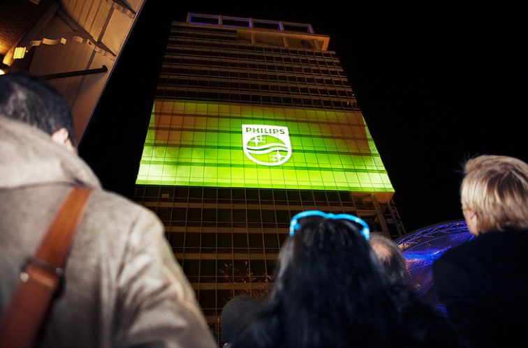 Philips verkauft 80,1 Prozent seiner weltberühmten Licht-Sparte.