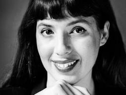 Keren Elazari ist eine der weltweit führenden Sicherheitsexpertinnen im Cyber-Bereich und Hacktivistin.