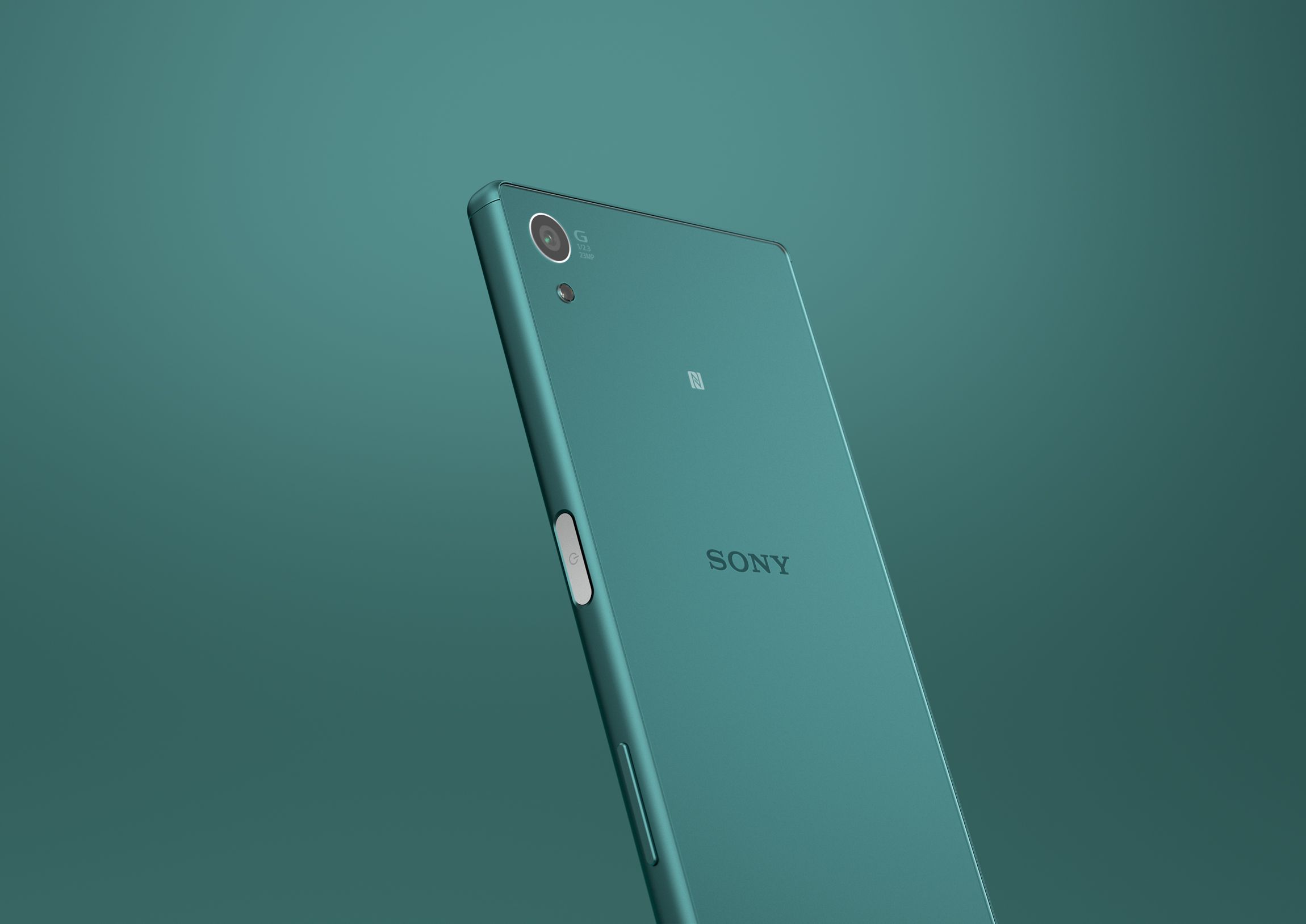 Das auf der IFA Berlin vorgestellte Xperia Z5 von Sony in Tannen-Grün.