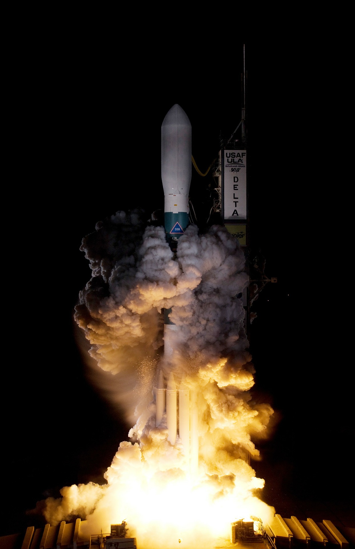 Start einer Rakete auf dem Weltraumzentrum Nasa in Florida.