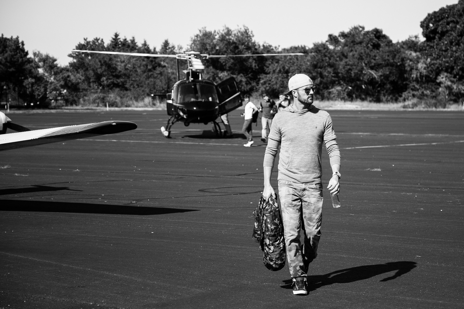 Hat was cooles: Im privaten Heli einfliegen. Hier auf einem Flugplatz in den Hamptons nördlich von New York City.