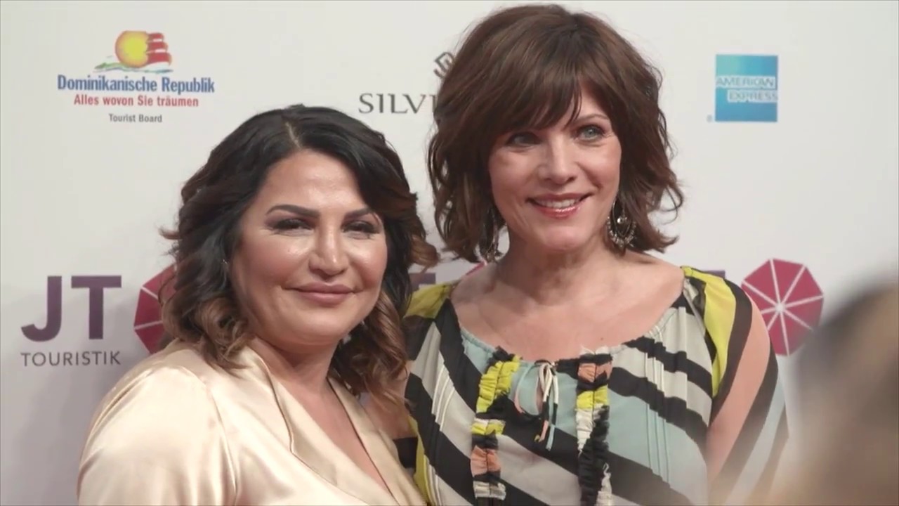Liebte den Glamour mit den Berühmten, hier mit RTL-Moderatorin Birgit Schrowange bei einem groß in Szene gesetzten und sicher nicht ganz billigen JT Taylor-Event. JT Touristik Pink Carpet ITB Party 2017