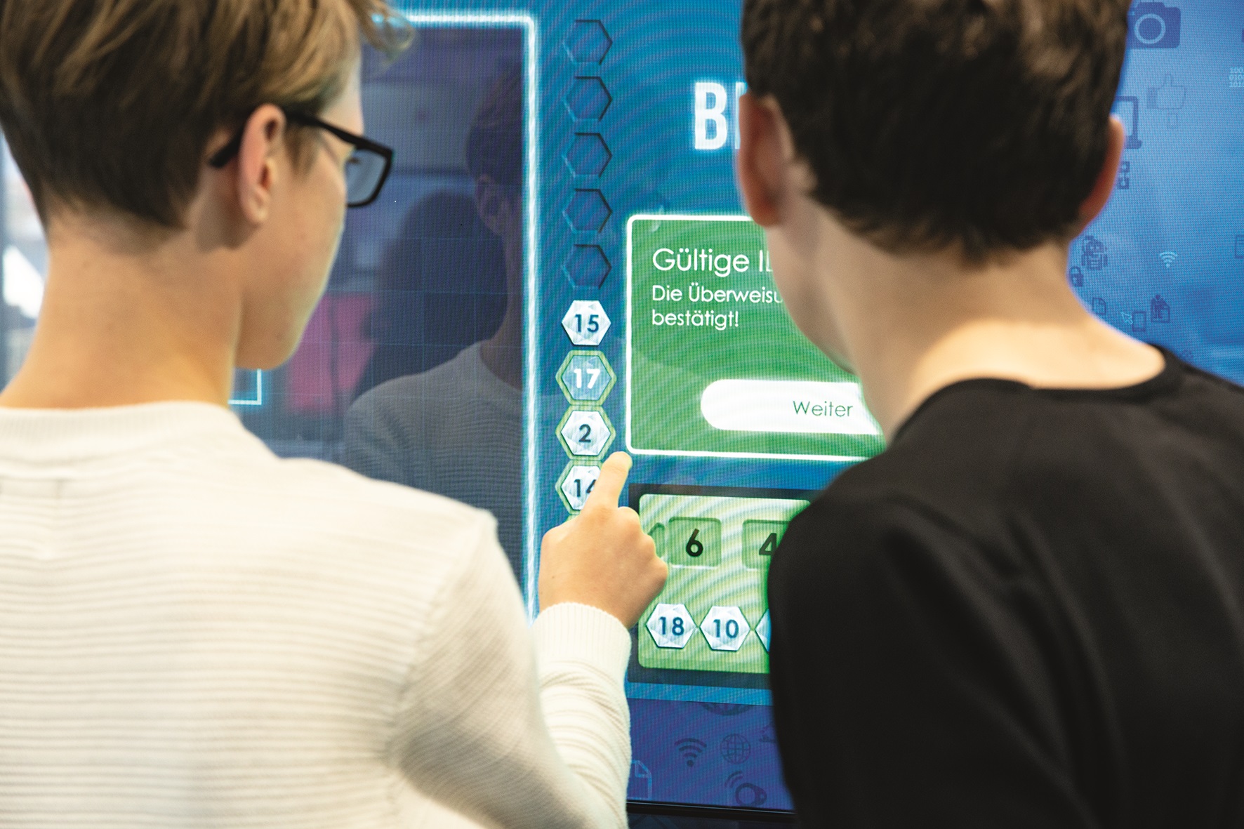 Bitsnake soll SchülerInnen das Thema Blockchain verständlich machen