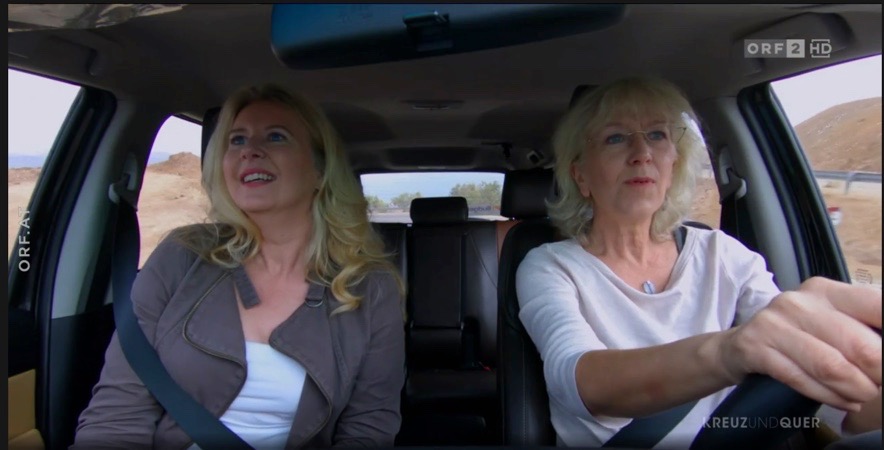 Nehmen einen mit auf einen spannende Reise in die Vergangenheit: Die Wissenschaftlerinnen Helen Bond (links) und Joan Taylor.