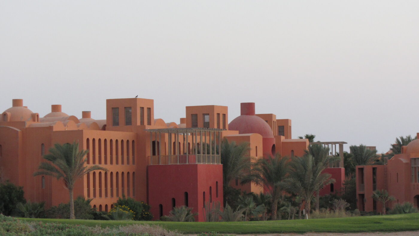 Golfspielen in arabischen Ländern ist beliebt. Hier ein Golfplatz in El Gouna am Steigenberger Hotel in Ägypten.