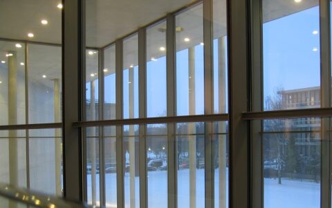 Wenn es um Kostentransparenz in der Privaten Altersvorsorge geht, tragen viele Versicherungen und Makler nicht gerade zur Aufklärung bei. Motto: Je weniger Transparenz, desto höher die Gewinne - für die Versicherungen und die Makler, nicht aber den Verbraucher.