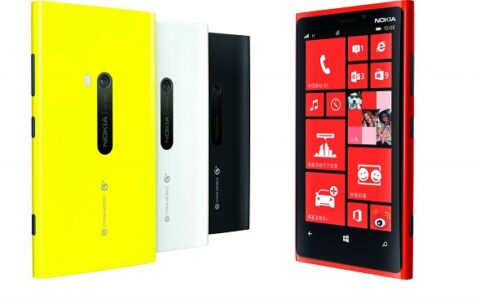Nokia ist bereits mit zahlreichen Smartphones am Markt. Hier das Nokia 920.