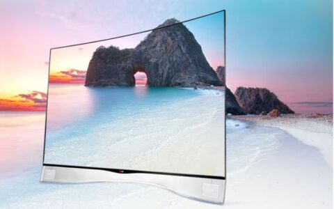 Immer flacher: So bewirbt LG seinen OLED TV.