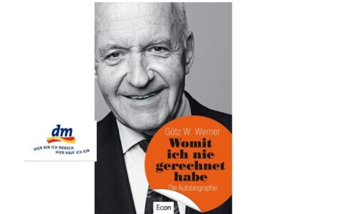 Der dm-Drogerie-Unternehmer Götz Werner hat seine spannende Autobiographie geschrieben. dm gehört zu den größten Drogerieketten in Europa.