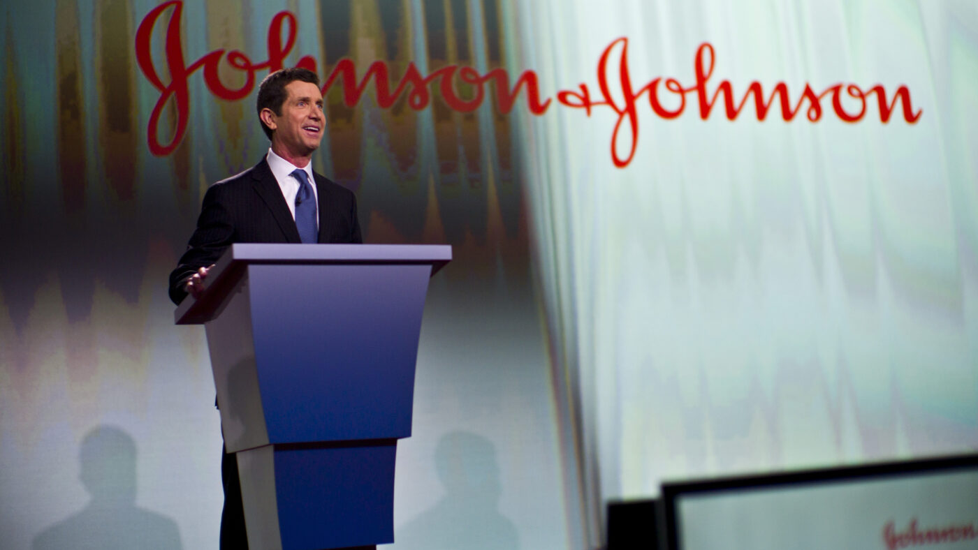 Alex Gorsky, CEO von Johnson and Johnson auf der jährlichen Hauptversammlung in New Brunswick.