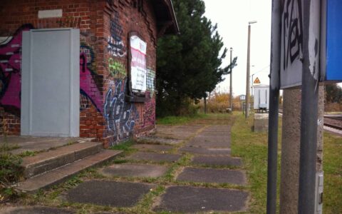 Nachtflugverbot für Deutsche Bahn. Vorerst keine Erlaubnis für nächtliche Flüge der Drohnen gegen Graffiti-Sprayer