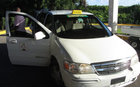 Ministerio de Turismo kümmert sich in der La Republica Dominicana zu wenig um seriöse Taxis.
