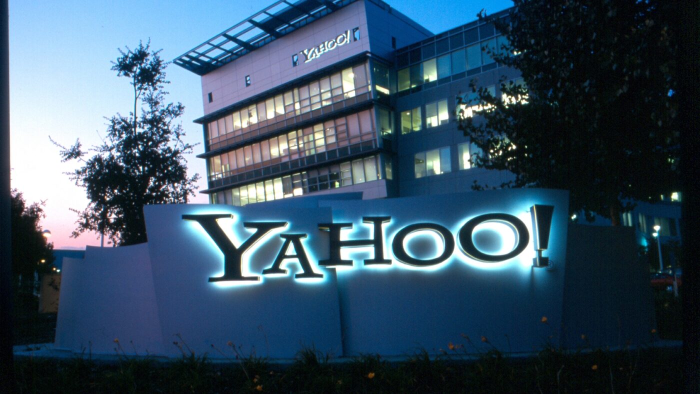 Ausgerechnet Yahoo: Der Internetkonzern kämpft um ein zukunftsfähiges Geschäftsmodell und ist nun Ziel einer fießen Malware-Attacke der kriminellen Malware-Szene. Den Schaden hat die gesamte Internetszene genauso wie die Verbraucher.