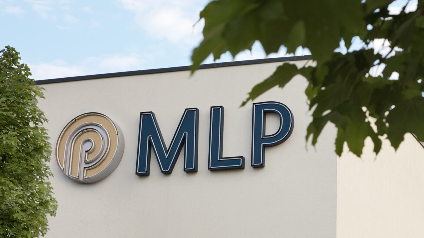 Will einen Fuß in die Immobilienbranche bekommen: MLP.