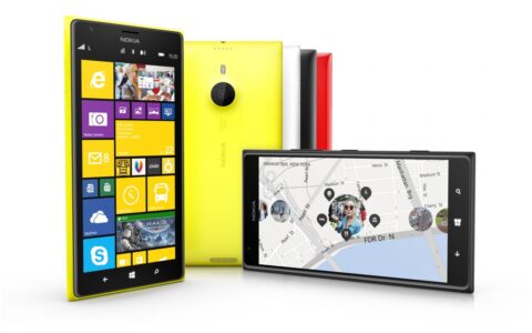 Handys sollen künftig mit nur noch einem Kabel geladen werden können. Hier das Nokia Lumia.