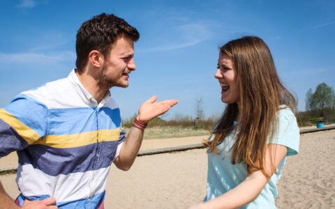 Sie kreischt, er schreit: Für Millionen Deutsche eine typische Urlaubsszene, sagt jetzt eine neue Studie.
