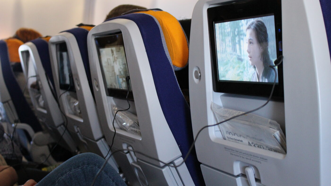 Entertainment-Angebot der Lufthansa begeistert viele, Wi-Fi läuft schleppend.