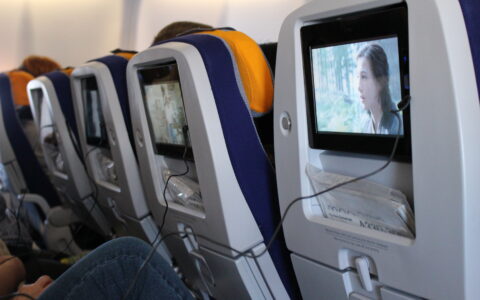 Entertainment-Angebot der Lufthansa begeistert viele, Wi-Fi läuft schleppend.