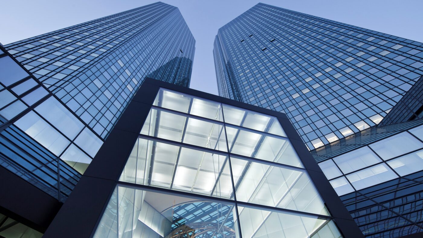 Deutsche Bank: Zwillingstürme in Frankfurt am Main.