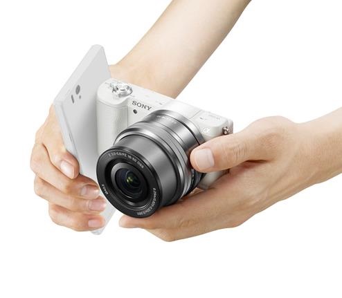 Die neue Sony A5100 in weiß.