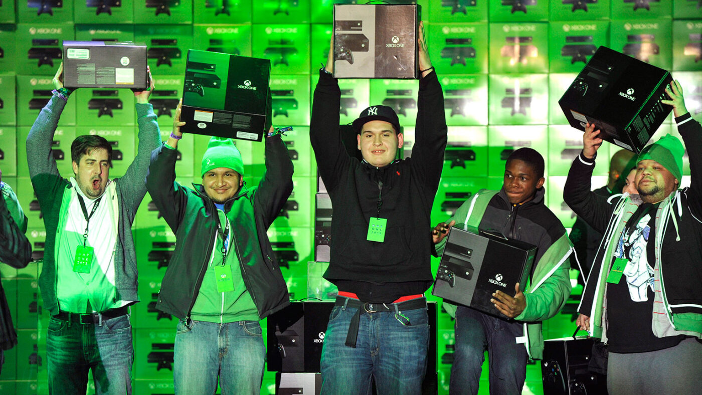 Grund zum Jubeln: Fans zum Xbox One Launch.