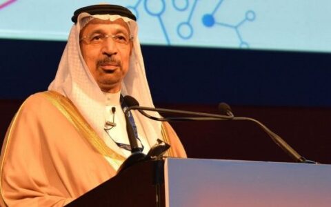 Khalid A. Al-Falih,der CEO der saudischen staatlichen Ölgesellschaft Aramco weiß um seine weltweite Bedeutung im Ölhandel.