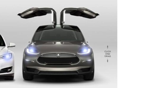 Flügeltüren: Sie sehen geil aus, gab es aber schon in den 1950er Jahren. Hier das Model X. Anfang 2016 soll es in den Verkauf gehen.