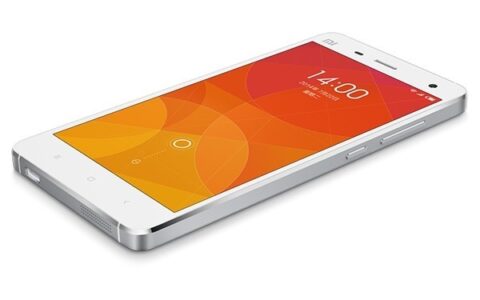 Zum Verwechseln ähnlich: Hier das Xiaomi Mi4, welches fast wie ein iPhone aussieht.
