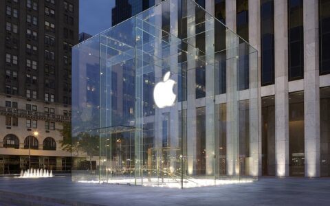 Weltweit gibt es fast keine andere Marke, die es versteht, einen solchen Kult um sich zu machen, wie Apple. Hier der Apple Store in New York City.