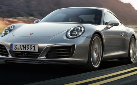 So bewirbt Porsche seinen Klassiker, den 911, auf seiner Homepage.