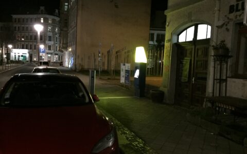 Die neue Ladestation am Lindenauer Markt in Leipzig ist Bestandteil des Netzes Leipzig Mobil