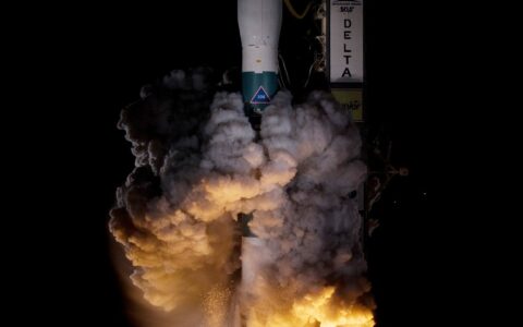 Start einer Rakete auf dem Weltraumzentrum Nasa in Florida.