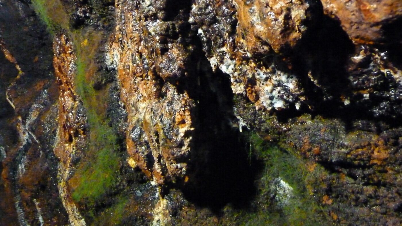 Weltweit gibt es 5090 Mineralien und Erden.