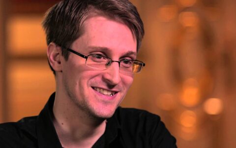 Last Week Tonight with John Oliver: Edward Snowden on Passwords