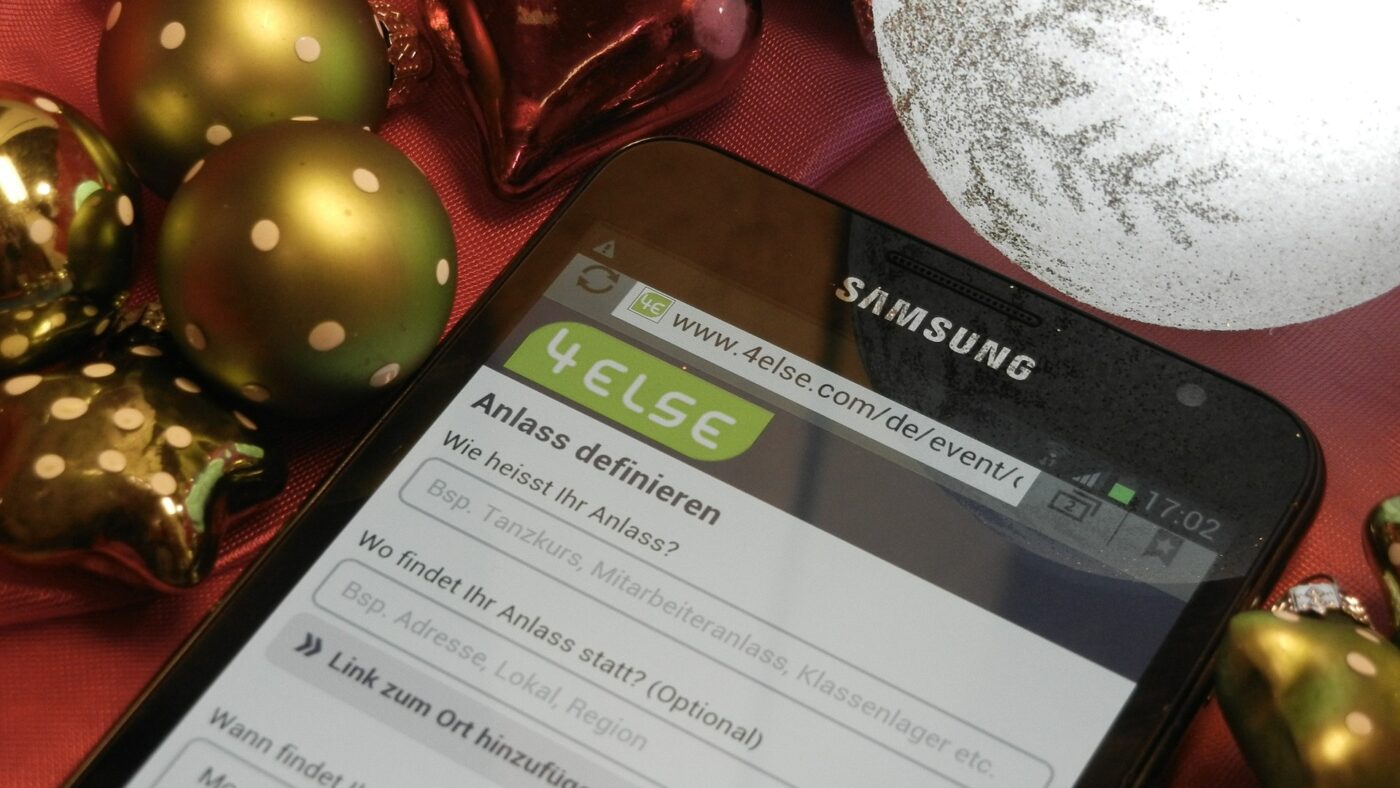 Wird wohl nichts mit dem Samsung Galaxy Note 7 unter dem Weihnachtsbaum. Das Teil wird eingestampft. Feuergefahr! (Das im Foto dargestellte Handy ist nicht das betroffene Samsung-Modell.)
