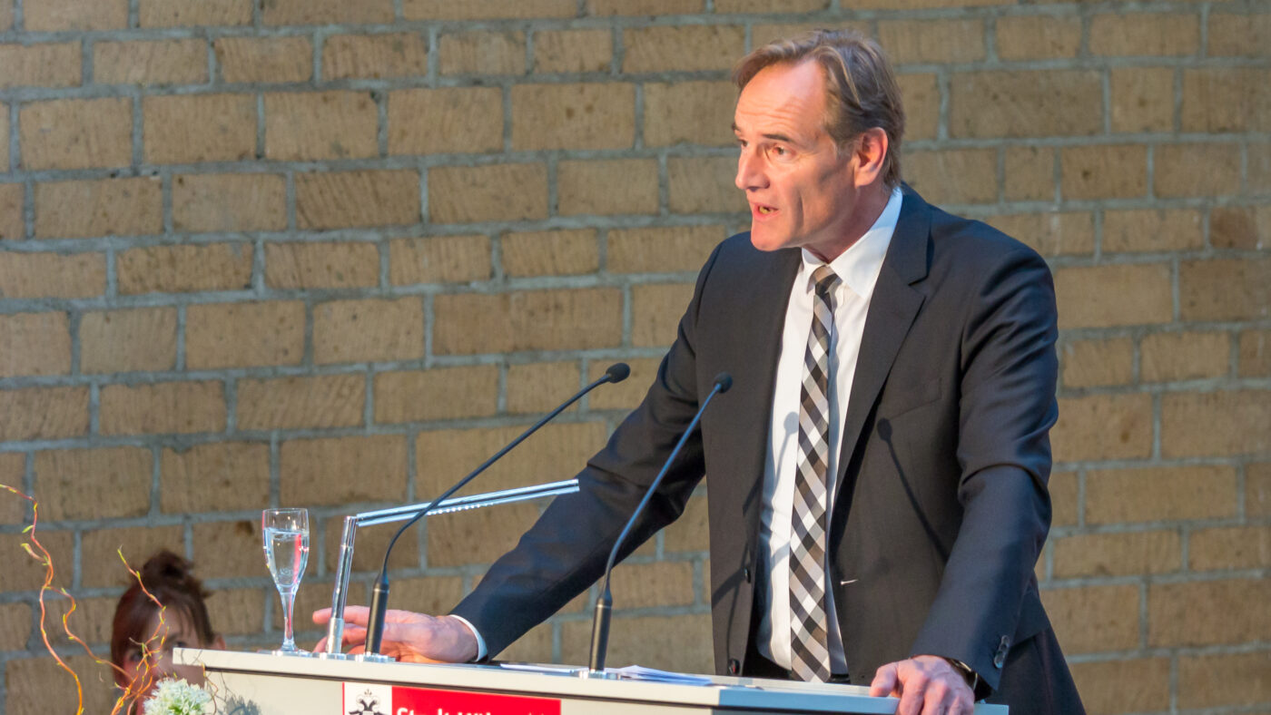 Oberbürgermeister Burkhard Jung unterstützt Common Purpose bei gemeinsamer Veranstaltung im Neuen Rathaus in Leipzig.
