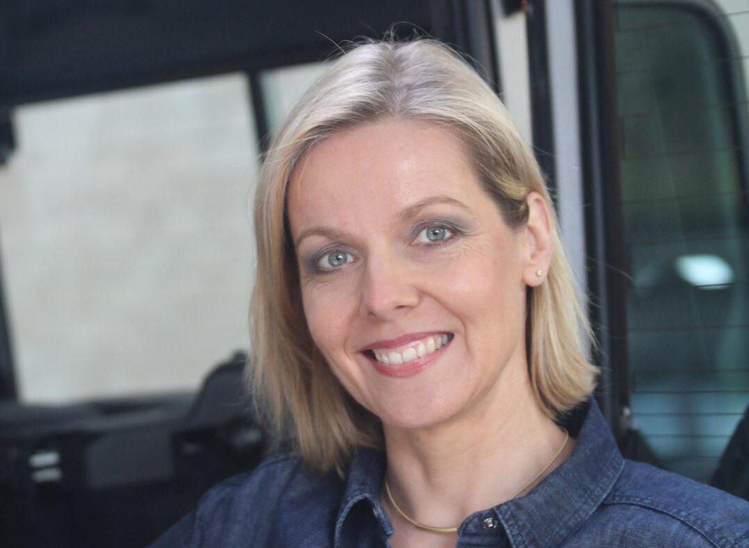 Digitalexperin Ulla Coester hat insgesamt sechs hochkarätige Veranstaltungen rund um Digitalisierung im Kontext von Technologie und Ethik organisiert.