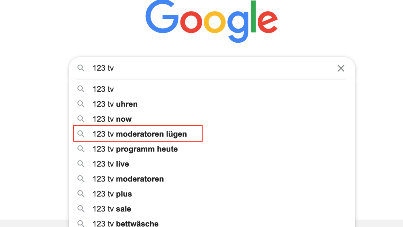 Suchanfragen-Trefferliste von Google am 21. April 2021. Besonders sticht die Suchanfrage von Verbrauchern hervor zu möglichen Lügen von 123tv-Moderatoren. Netz-trends hat das rot umrandet.